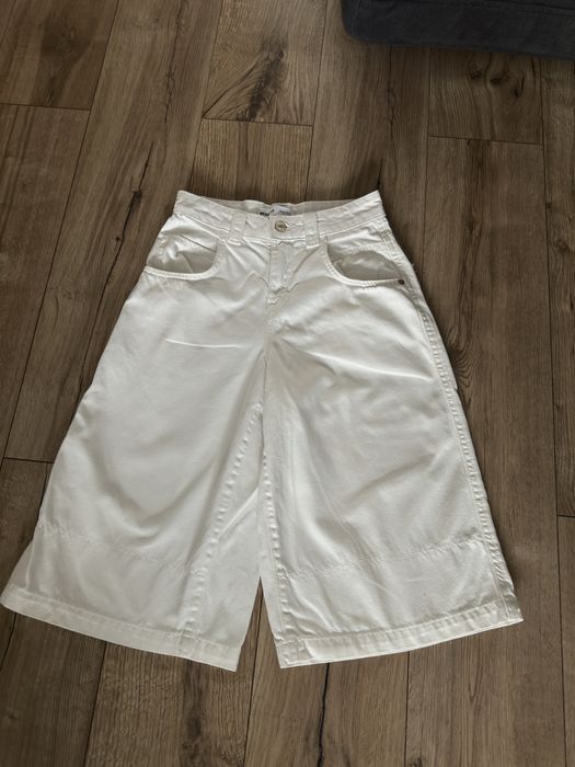 Шорти Bershka білі