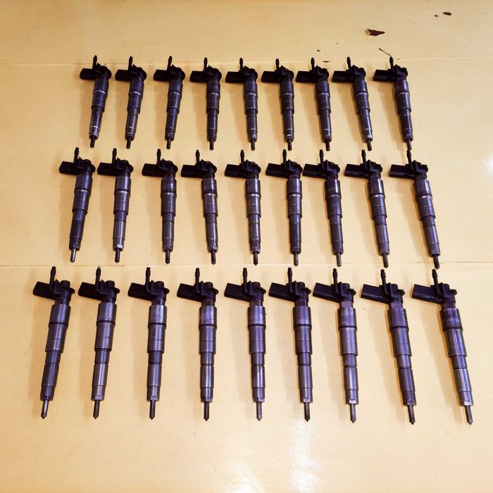 Форсунки 0445115077 BMW 5 E60 E61 6 X6 E71 E72 X3 E83 X5 E70 3.0D