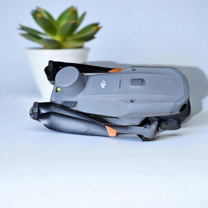 Квадрокоптер DJI Matrice 4T (чистый аккаунт)