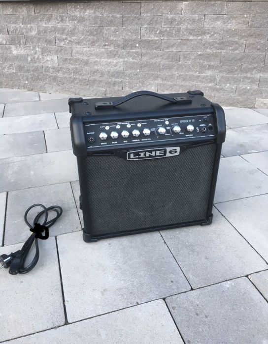 Комбоусилитель Line 6 SPIDER IV 15w