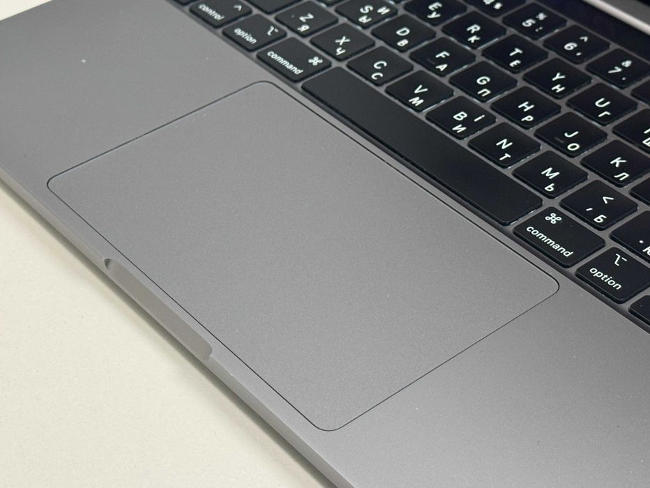 MacBook Pro 13 2020 M1 TouchBar 8GB RAM 256GB SSD Space Gray Gwarancja