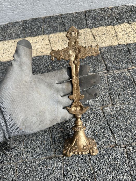 Zabytkowy krzyż jezus antyk krzyżyk figura krzyża