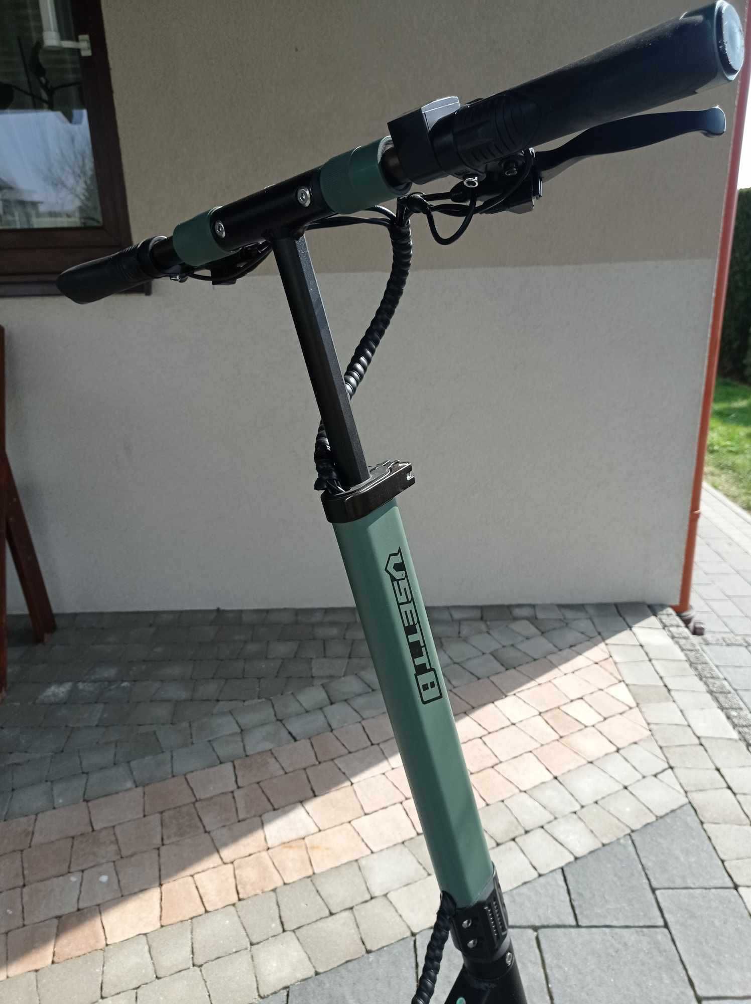 Hulajnoga elektryczna Vsett 8 stan bardzo dobry!