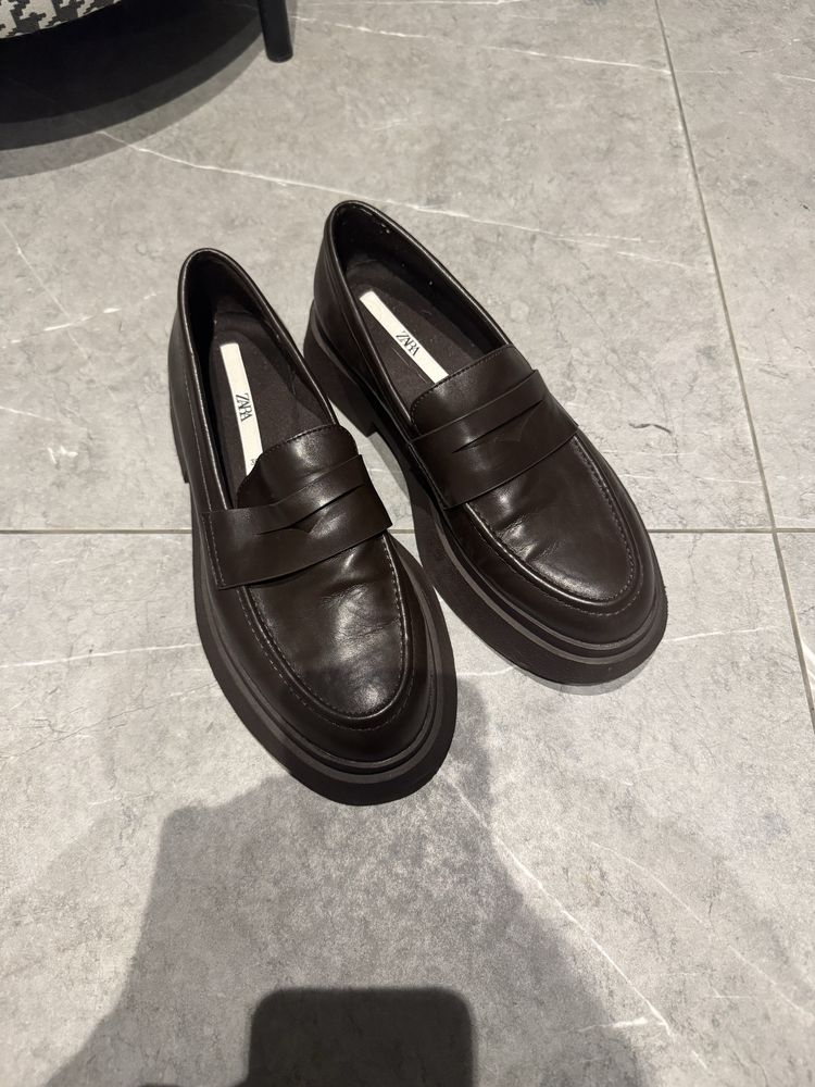 Коричневі лофери з екошкіри Zara, 38 розмір, в ідеальному стані