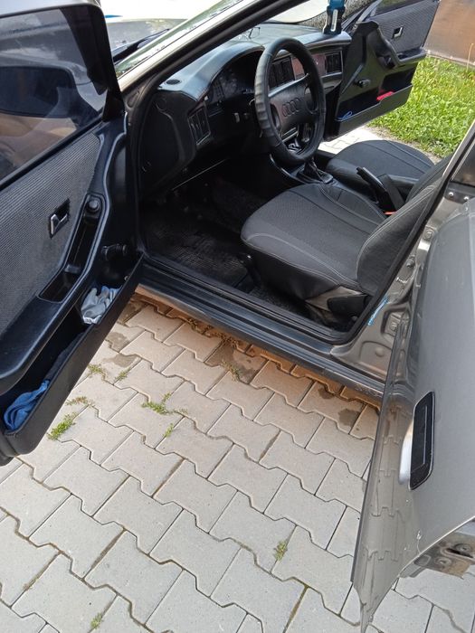 Продам Ауді 80 б3