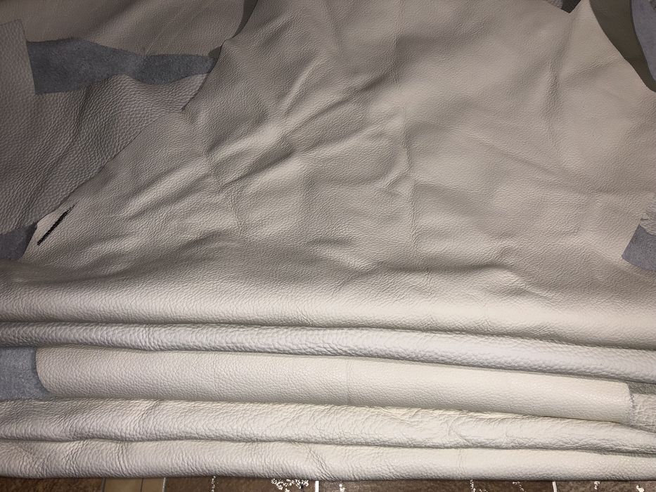 Кожа мебельная оптом. Большие куски, отходы,обрезки мебельной кожи .