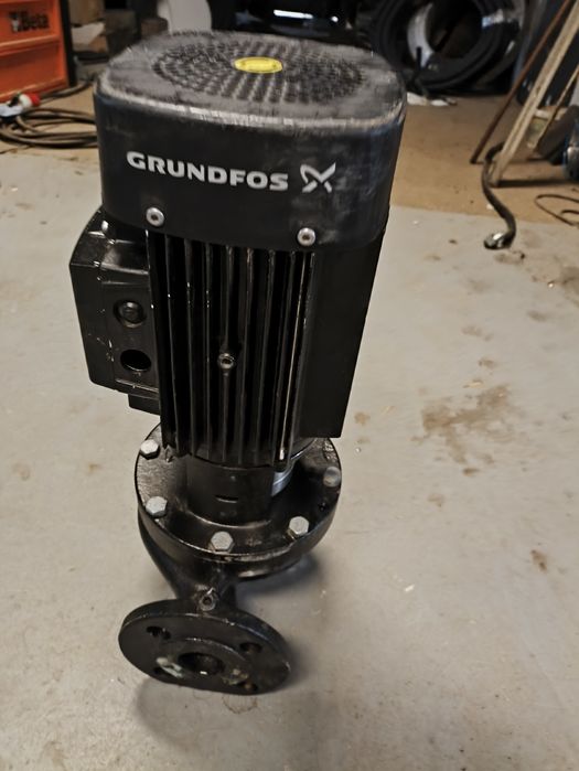 Pompa obiegowa , grundfos, pompa wody, pompa co