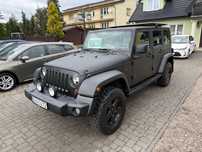 Jeep Wrangler m.2010r. Czarny Mat Automat 4x4 Bogata Wersja Zadbany