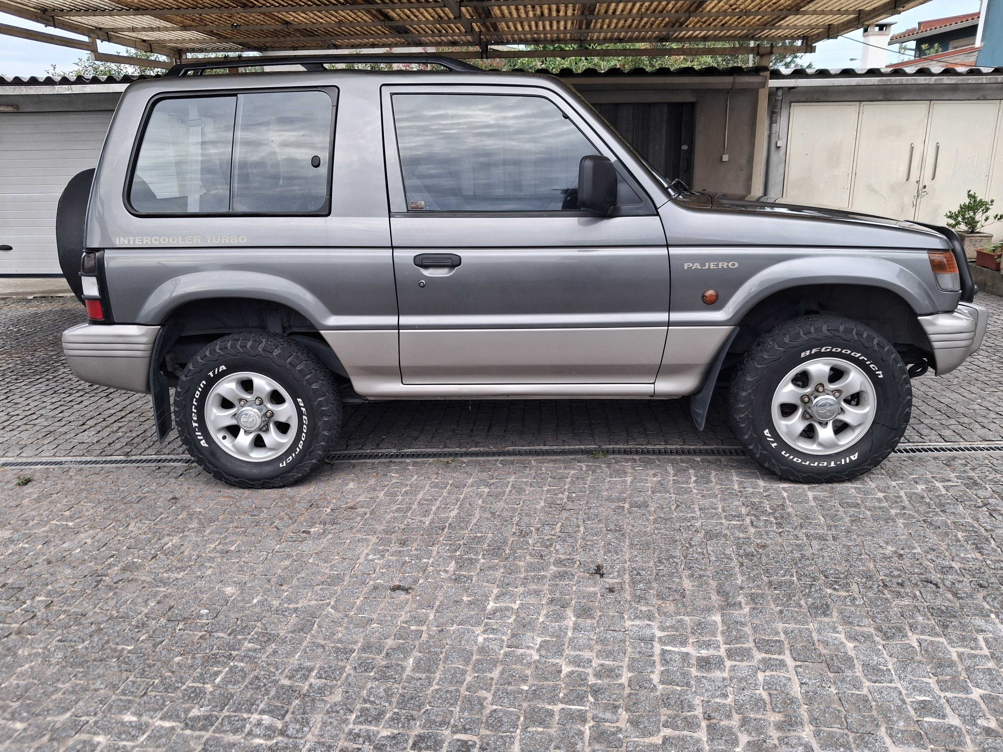 Mitsubishi Pajero 2.5