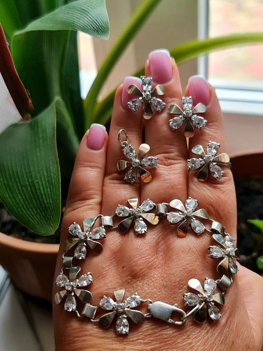 Продам срібло 925 пр.