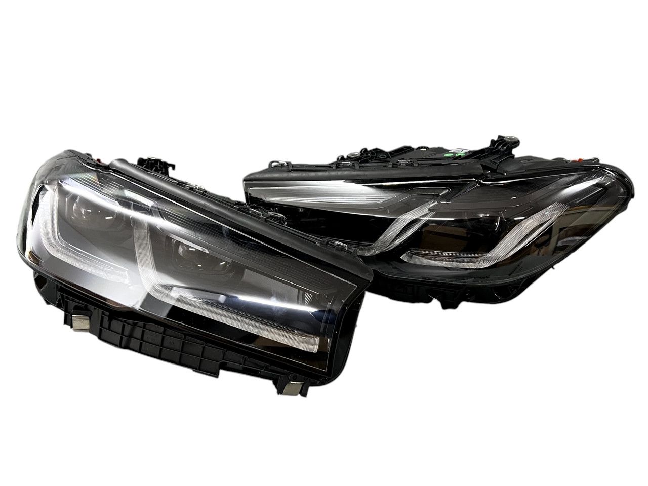 Передні фари ( Full Led Shadow ) на BMW 5 Series G30 / G31 2020-2023