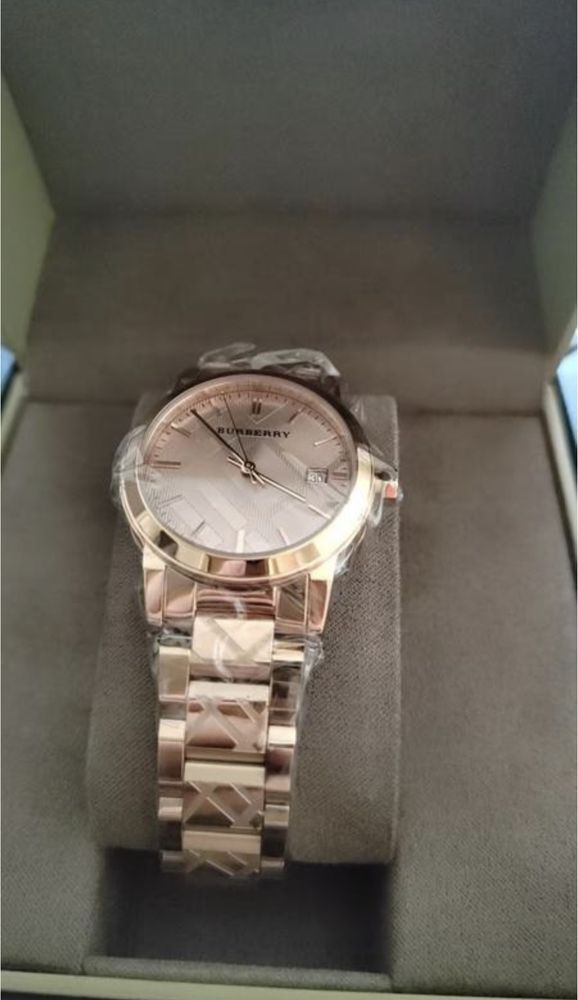 Годинник жіночий burberry 9146 часы женские
