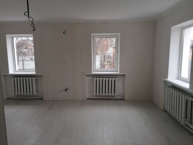 Продам будинок в Тарасівці Ціна 55 000у.о.  під ключ