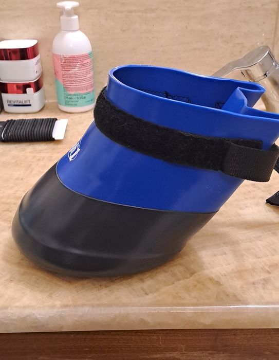 But opatrunkowy leczniczy gumowy dla Konia