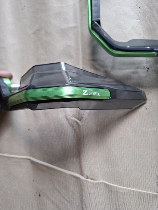Osłona dłoni kawasaki Z750
