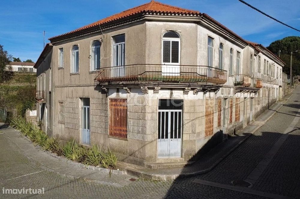 Quintinha no Largo da Igreja de Escariz, Arouca