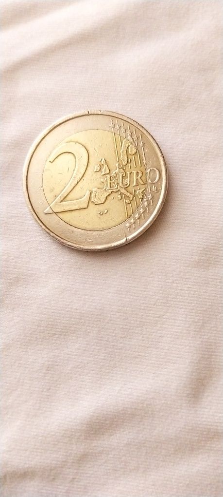 Para colecionadores, moeda rara de 2 euros com letra S na estrela 6