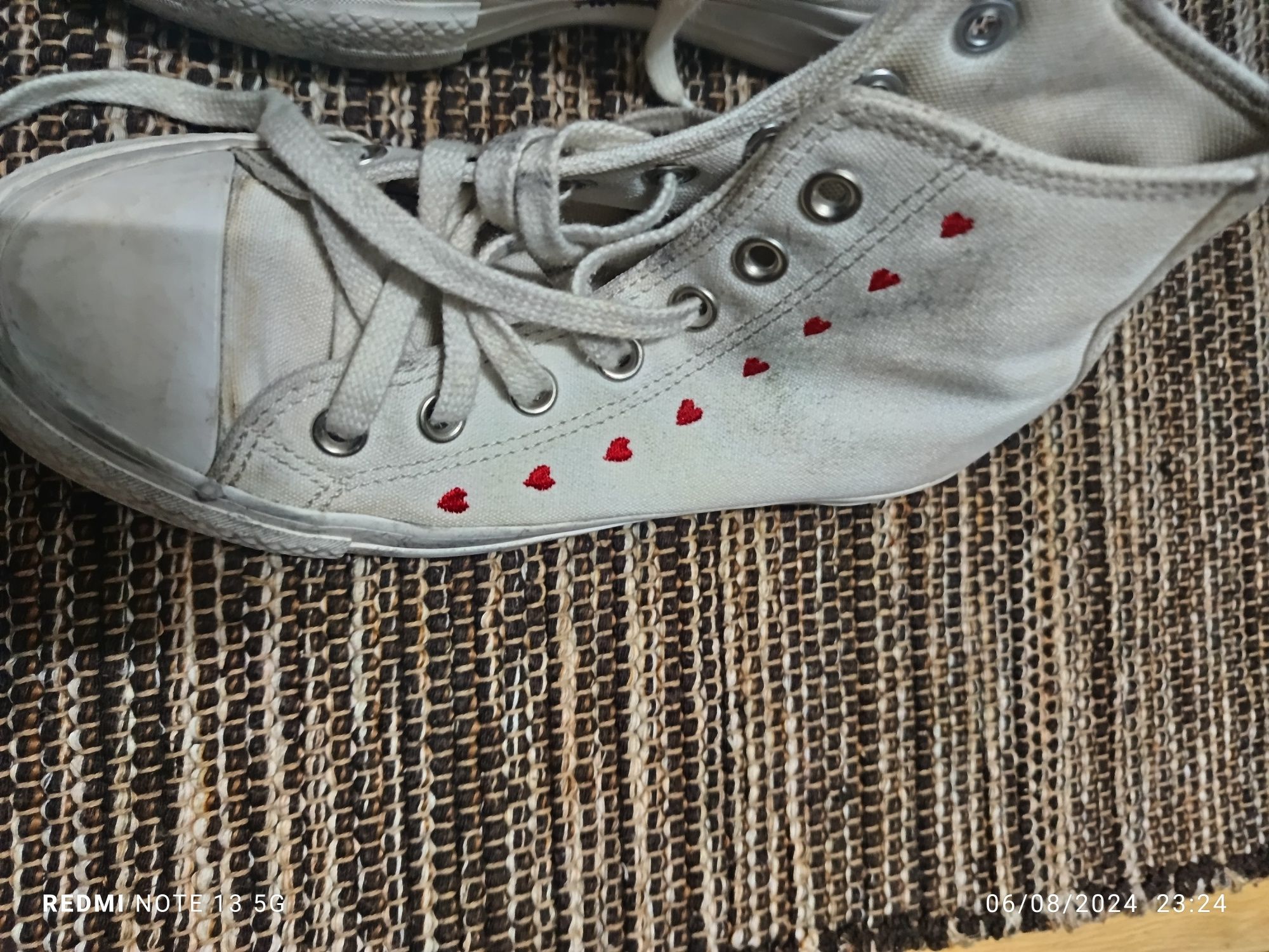 Tênis adidas love me