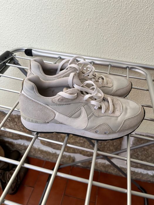 Sapatilhas Nike Cinzentas