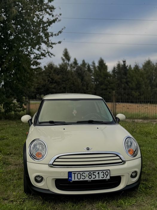 Mini One R56 1.6 benzyna 75KM doinwestowany zadbany