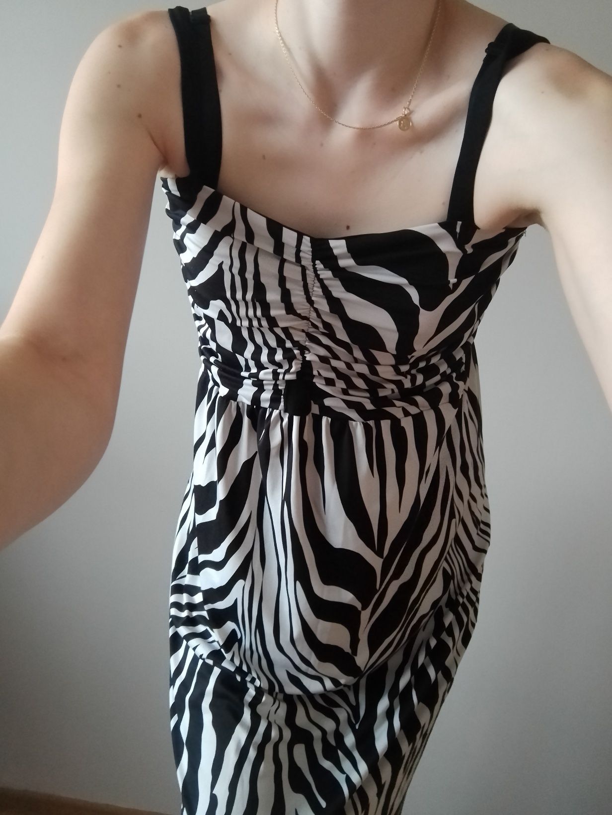 Sukienka zebra maxi