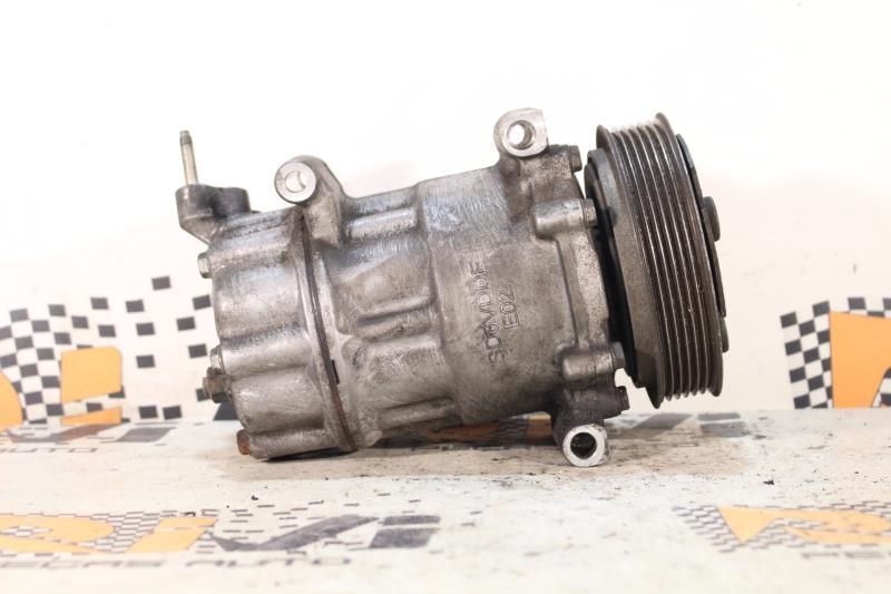 Compressor Do Ac / Ar Condicionado Mini Mini (R56)  2758433 / 2 758 43