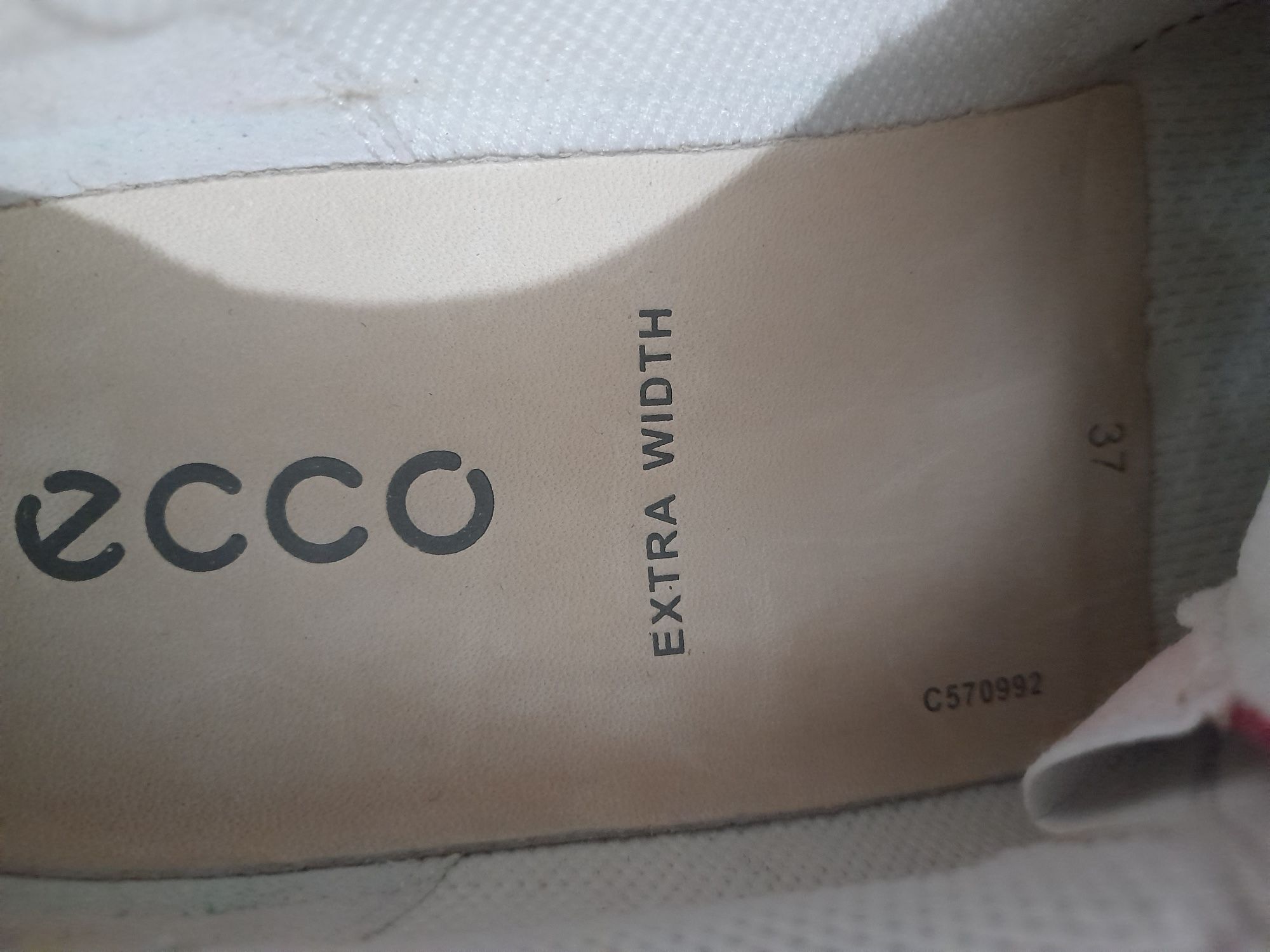 Оригинал Ecco Замшевые розовые кроссовки 37 размера