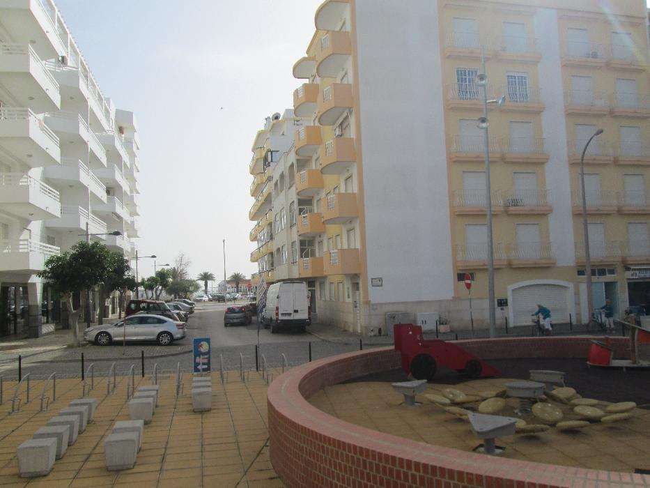 Agradável apartamento T1 Monte Gordo com Vista Mar 50 metros da praia