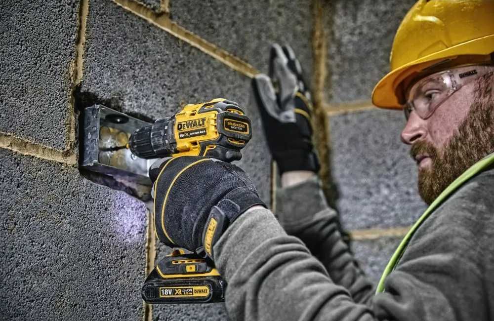 DeWALT DCD708NT каркас у кейсi 18 v гарантiя \кейс TSTAK