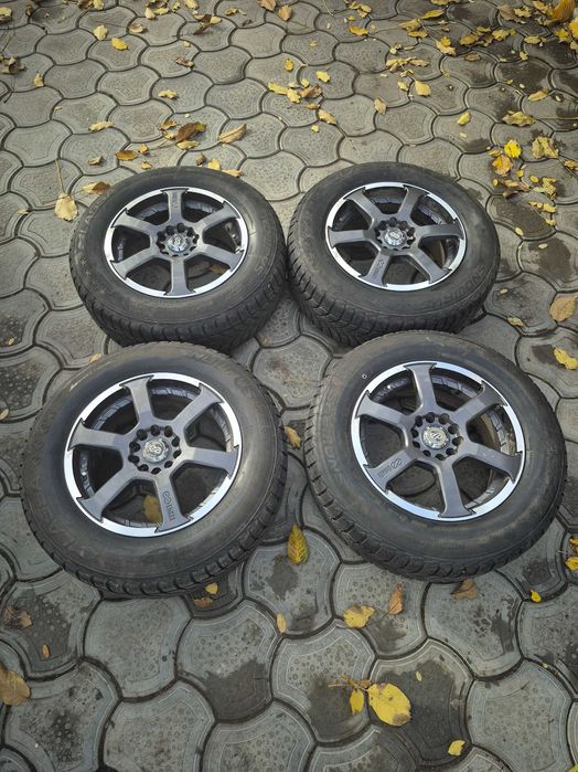 Диски з шинами 215/65 R16 5x114.3