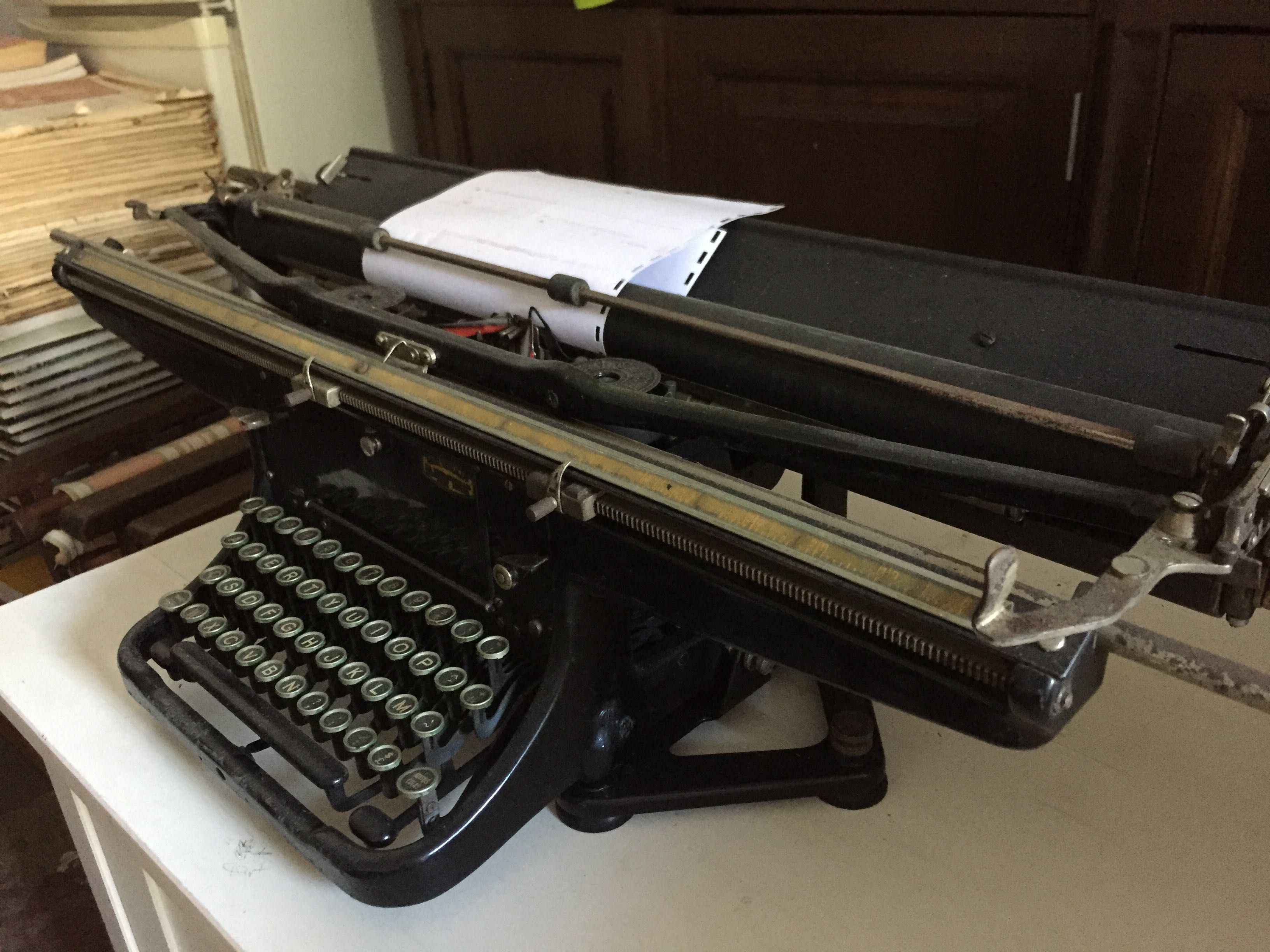 Máquina de escrever * Continental