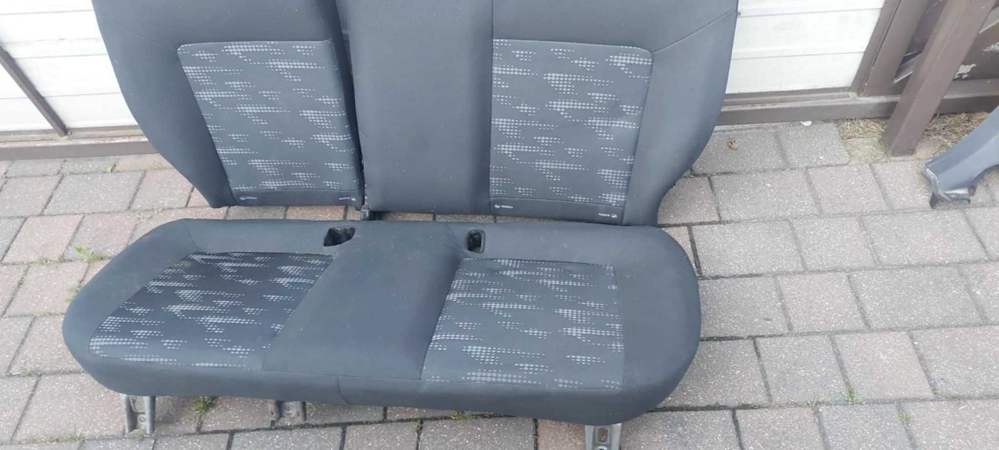 Fotel kanapa tapicerka plastik Opel Corsa D