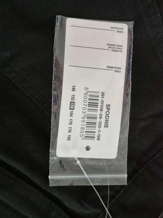 Nowe spodnie yeans reporter young 158 cm