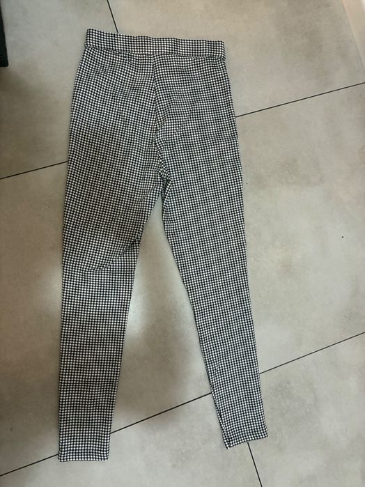 Zara w pepitkę XS rurki