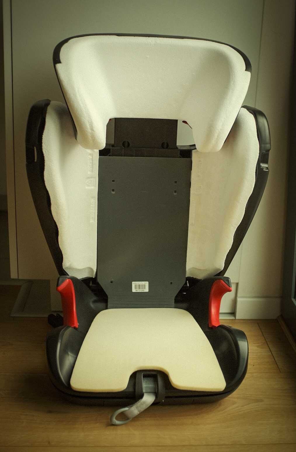 Fotelik samochodowy Britax Römer Kidfix SL – stan bliski nowemu