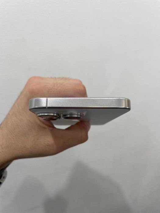 iPhone 15 Pro Max 256GB White Titanium 100% батарея KIBORG