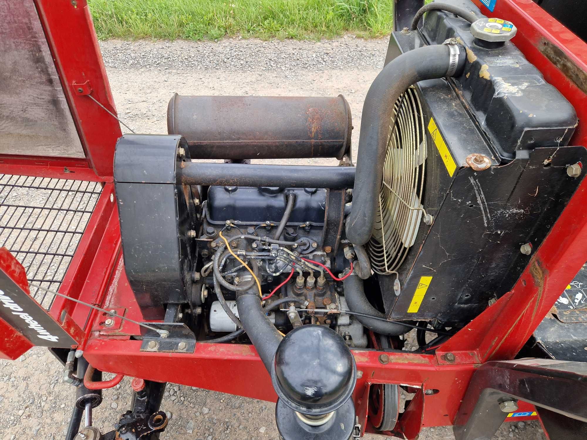 kosiarka mulczer TORO Groundmaster 325D 4x4 szerokość  1,8m diesel