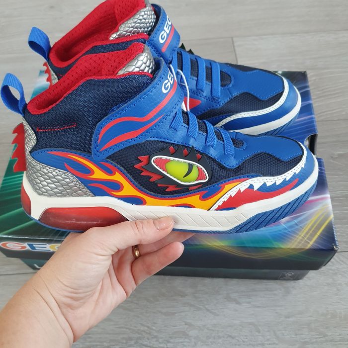 Sneakersy adidasy buty świecące za kostkę sportowe geox rozmiar 32 now