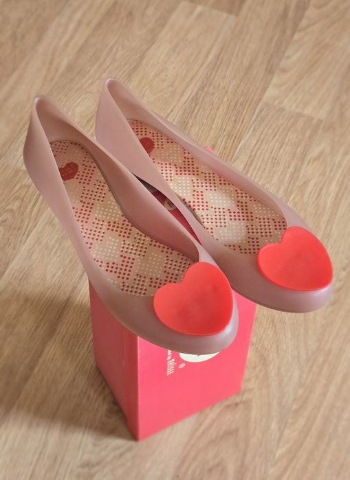 СердеШні балетки Melissa з ароматом жуйки