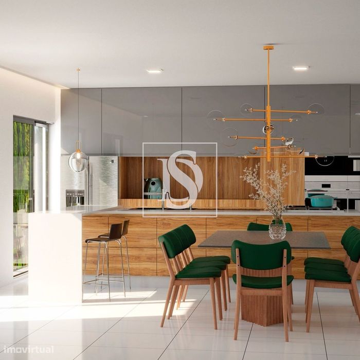 Moradia T4  c/ 2 suítes e garagem para 2 carros em Castelo Neiva