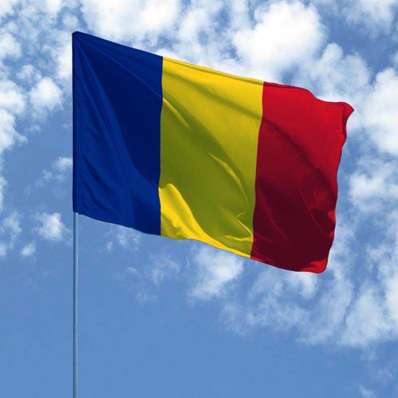 Громадянство Месики із можливістью зміни прізвища та ім"я.