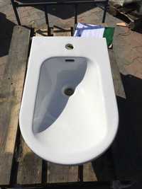 Bidet podwieszany 58x36 firmy LAUFEN