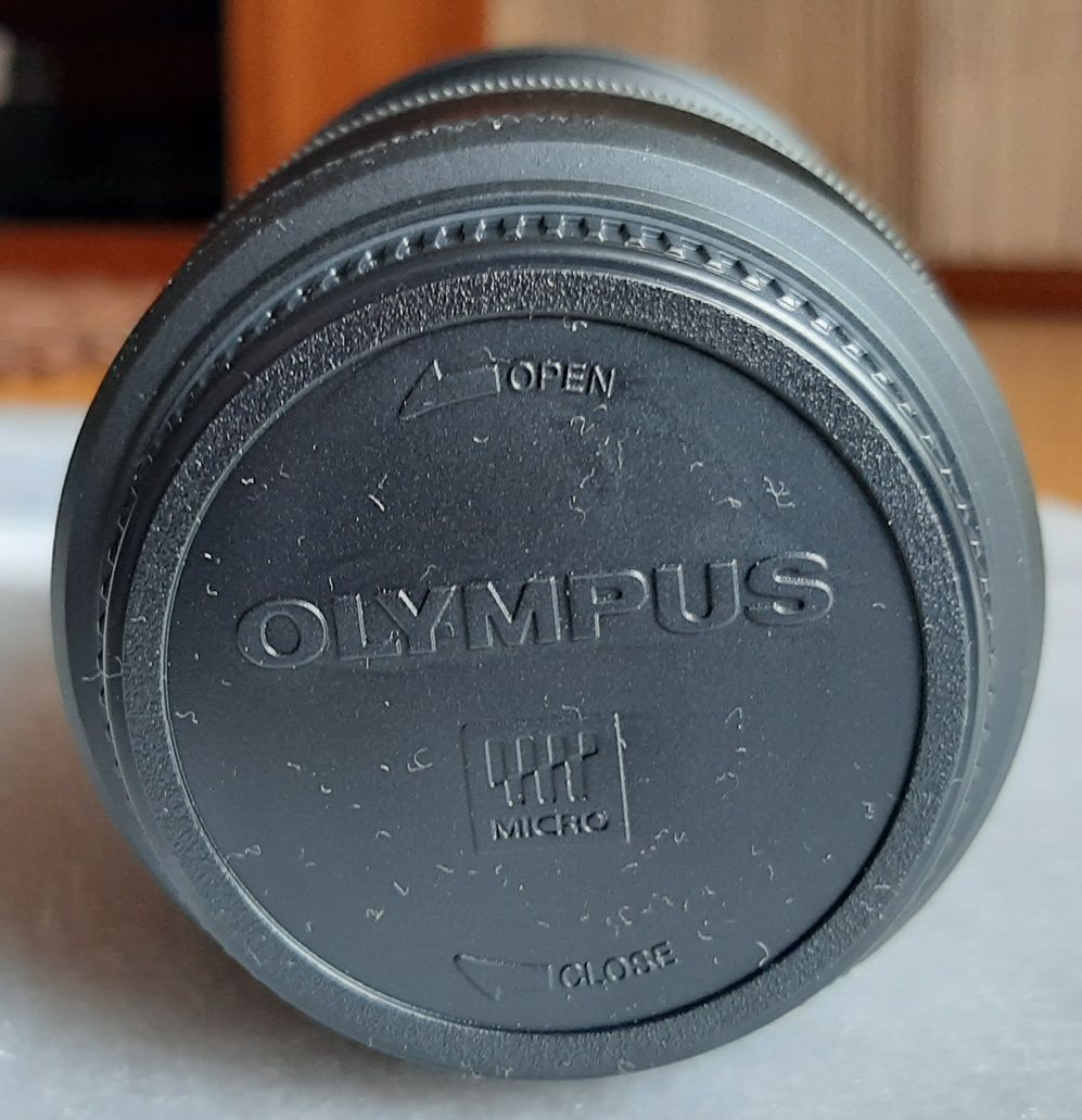 Olympus M.Zuiko Digital 12-200 mm f3.5/6.3, nova