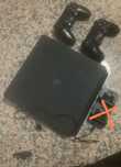PlayStation 4 novinha com 1 comando