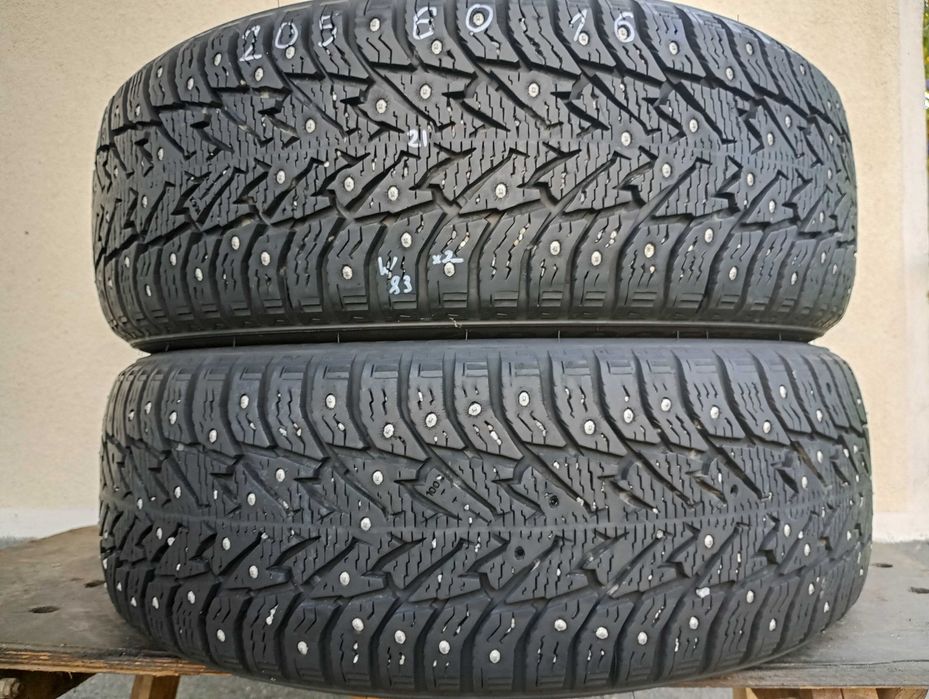 205/60 r16 -2шт- Bridgestone 21р. зима шини резина 205 60 16 (w83*2)