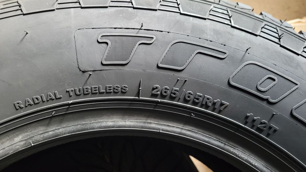 Шина Tracmax X-privilo AT08 265/65 R17  112T