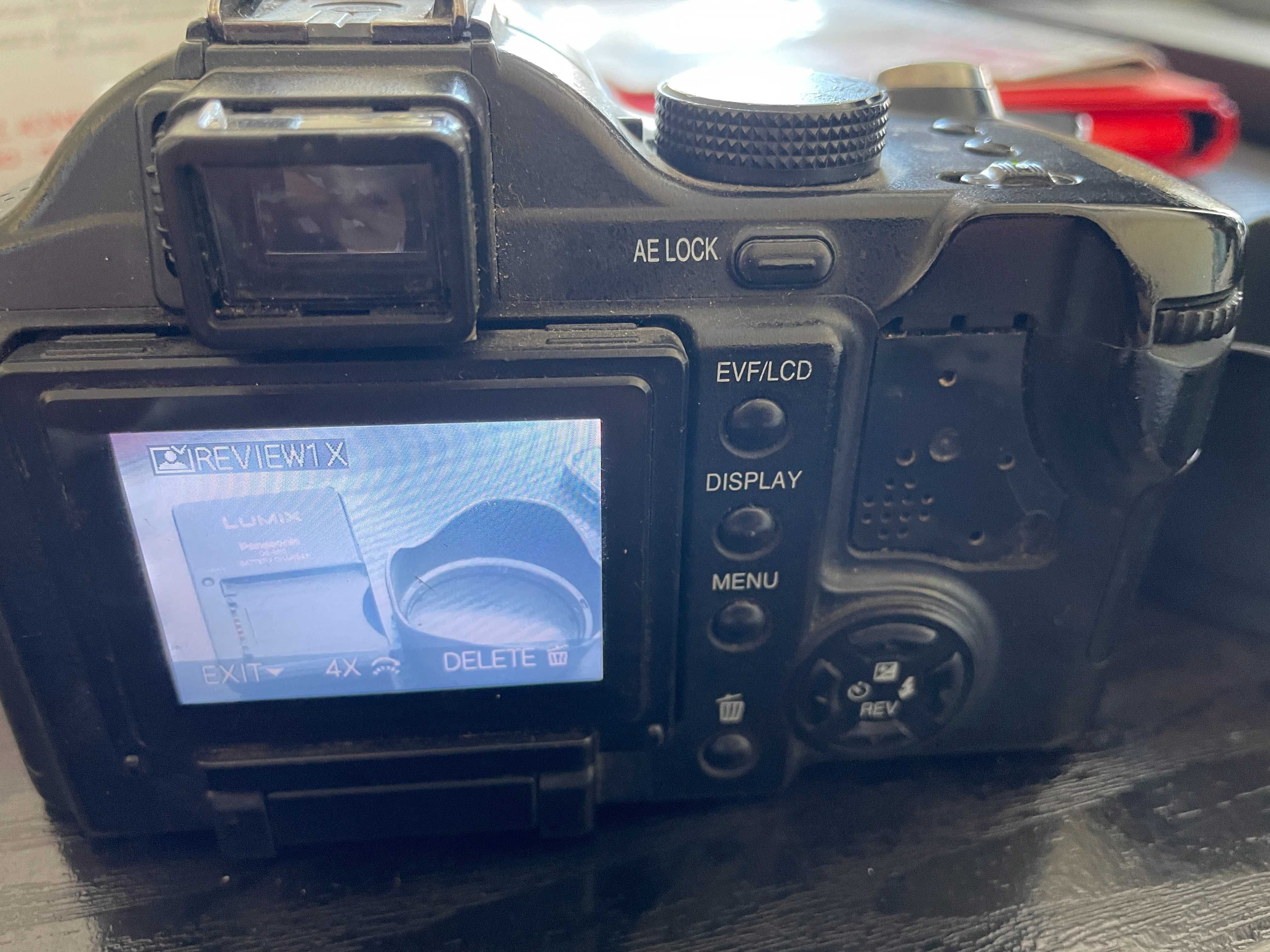 Aparat Panasonic Lumix DMC-FZ30 + ładowarka + akumulator