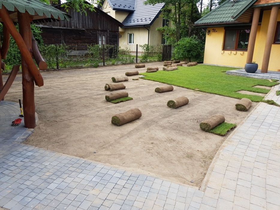 Trawa z Rolki , trawa z siewu , nawadnianie ogrodu, Projekty. ŁODZKIE