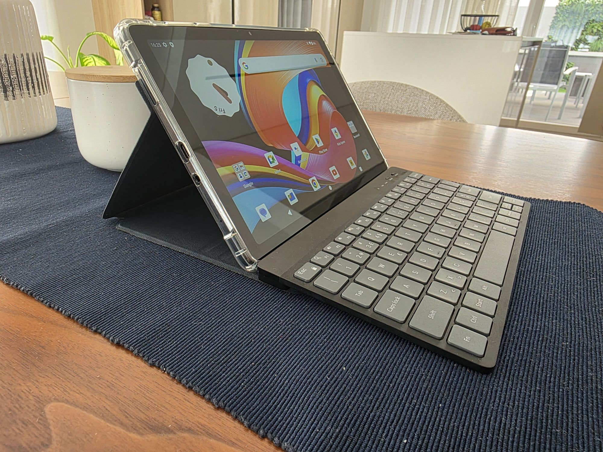 Microsoft Surface Pro 4, TCL Tab 10l Gen 2 Teclado Capa. Troca/Retoma.