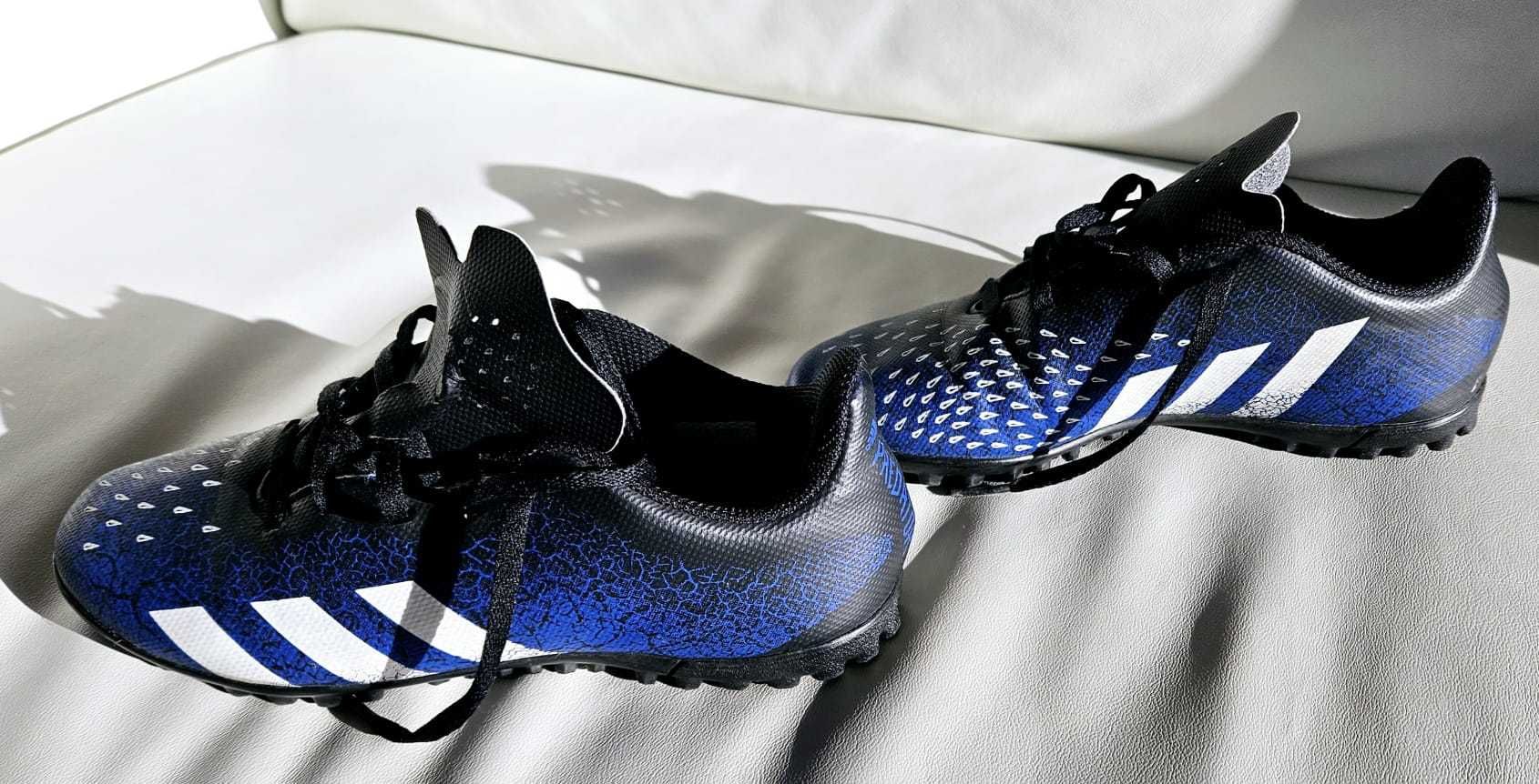 Chuteiras Adidas Predator Freak .4 JR — Azul/Preto — 36 EU